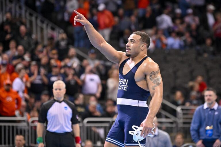 Nittany Lion Aaron Brooks Wins 2024 Hodge Trophy as Nation’s Top Collegiate Wrestler
